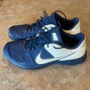 Men’s Nike turf shoes size 13